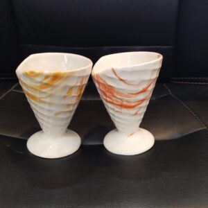 Pack of to ice cups for home