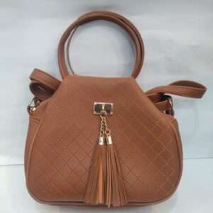 women sling bag in trendy fashion look crossbody bag in 3 compartment