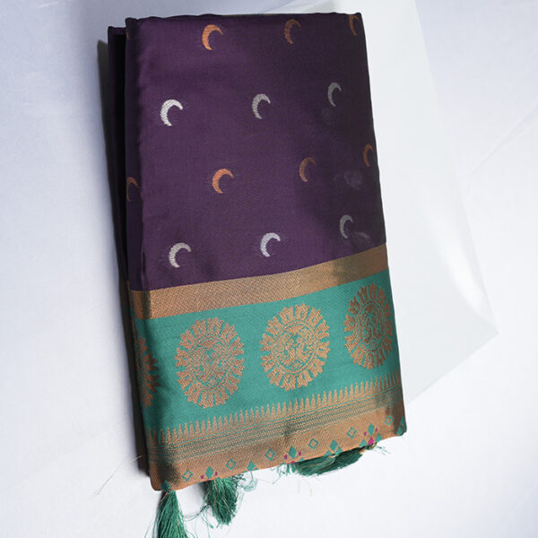 Chandra Pori Paithani Sarees